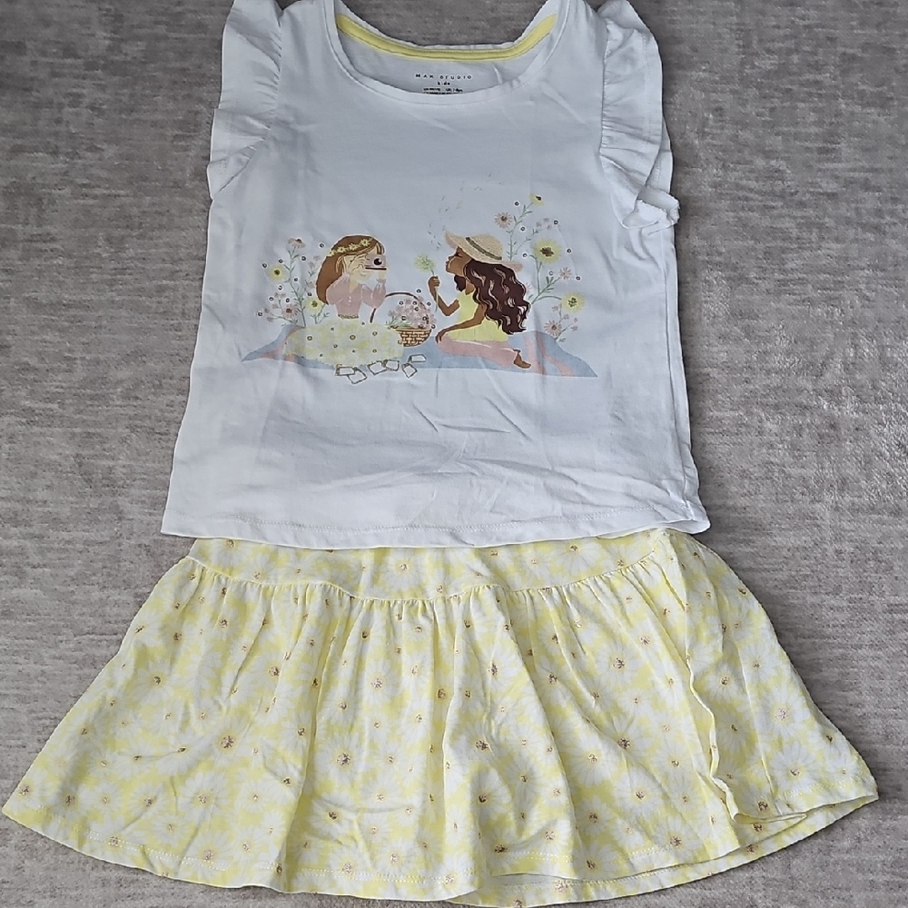Max Studio White Tee & Yellow Daisy Skirt Two-Piece Set With Daisy Hat